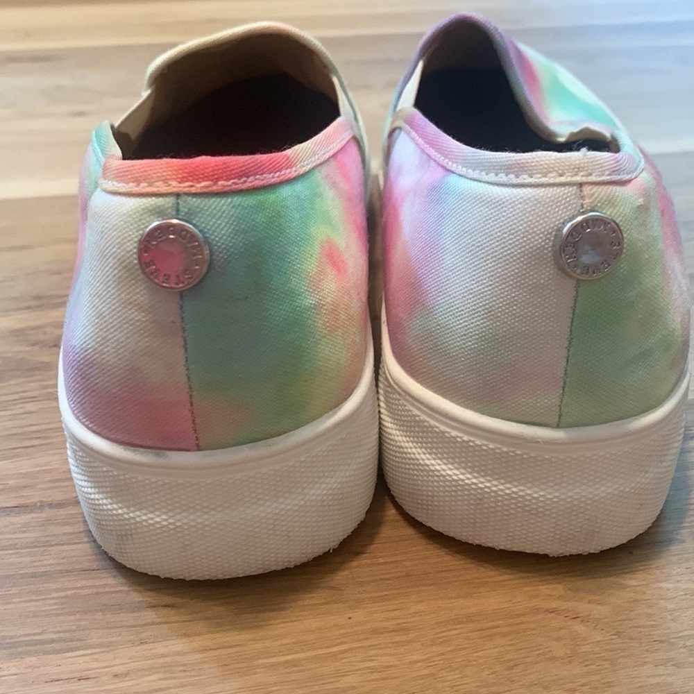 STEVE Madden Toshe Rainbow Tie Dye Canvas Slip-On Sneakers Women’s 7.5 - Picture 9 of 12